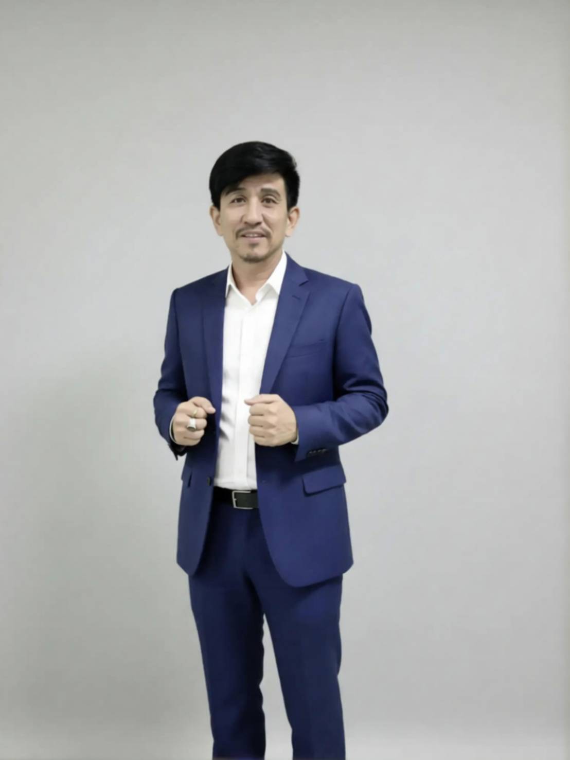 นายศรายุทธ ค้าขึ้น