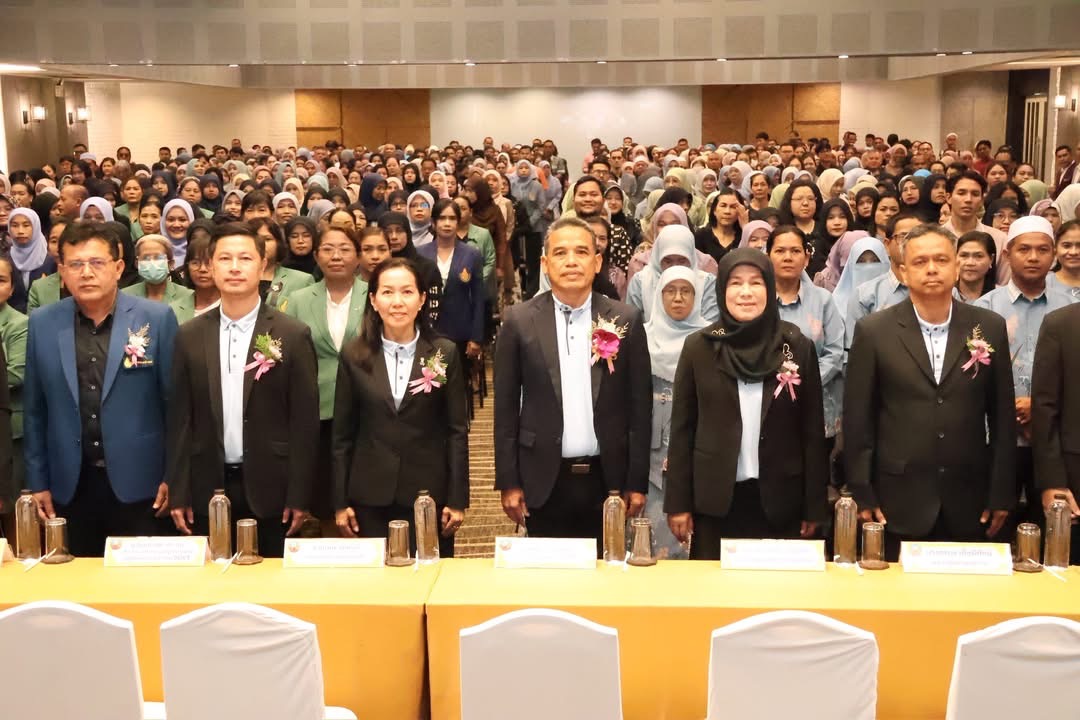 พบปะเพื่อนครู “สัญจร 69” ในพื้นที่อำเภอหนองจิก เพื่อความโปร่งใสในสำนักงาน เขตพื้นที่การศึกษา และสถานศึกษา