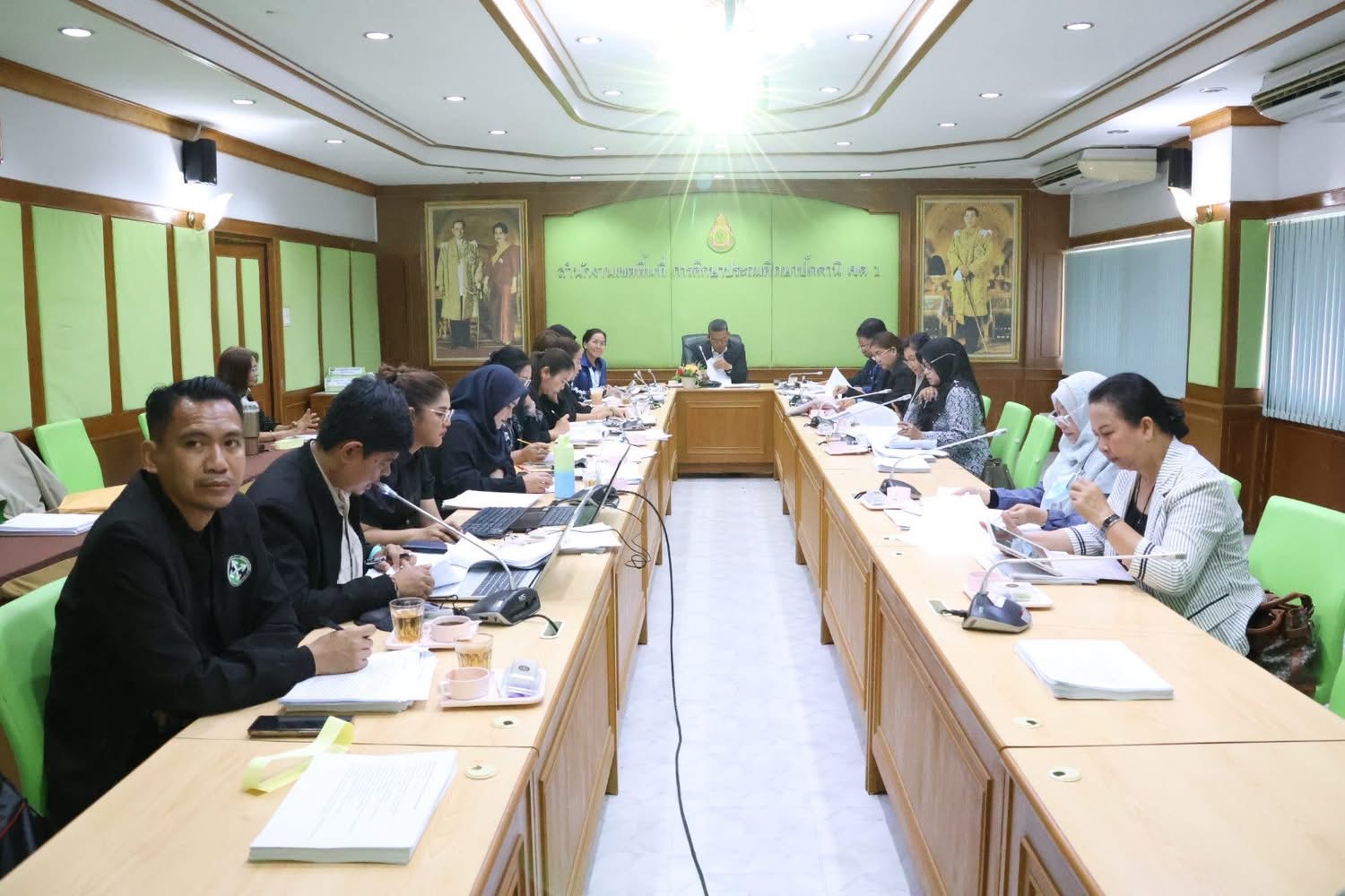 การประชุมคณะทำงานฝ่ายกลั่นกรองรายงานผล และคณะทำงานฝ่ายกำกับ ติดตาม