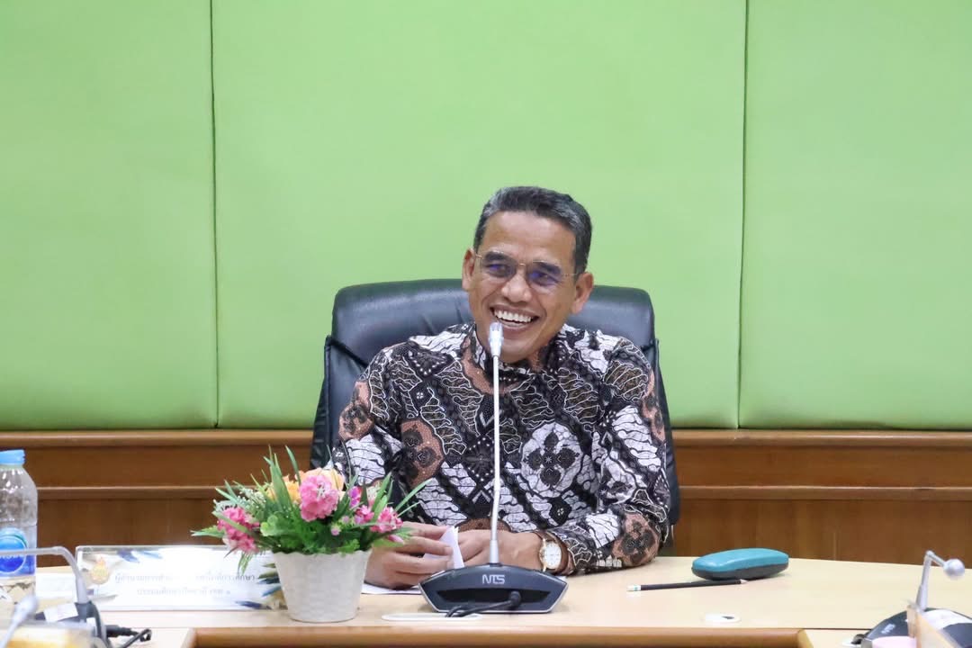 การประชุมคณะกรรมการกำหนดหลักเกณฑ์และวิธีการสรรหา คัดเลือก รวมทั้งพิจารณาร่างประกาศรับสมัคร และจัดทำองค์ประกอบ ตัวชี้วัด และคะแนนการประเมิน เพื่อใช้ในการสรรหาและคัดเลือกบุคคลเข้าจ้างเป็นลูกจ้างชั่วคราว