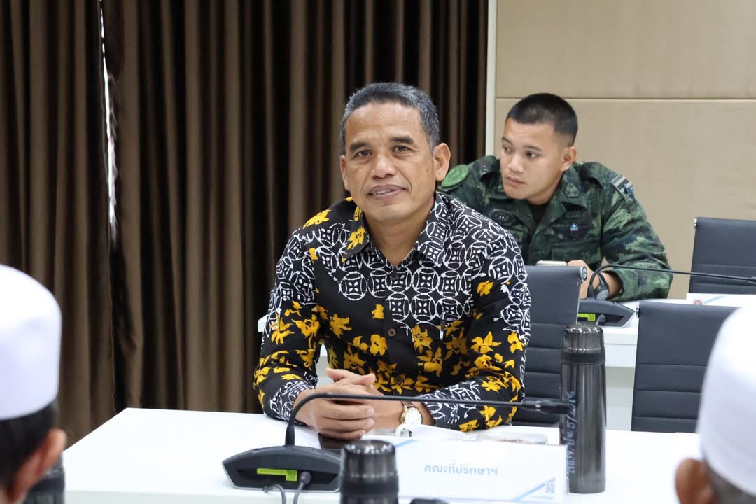 เข้าร่วมประชุมขับเคลื่อนการดำเนินงานด้านการเสริมสร้างความเข้าใจด้านการศึกษา